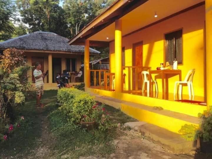 Gold Star Inn Siquijor Exteriör bild